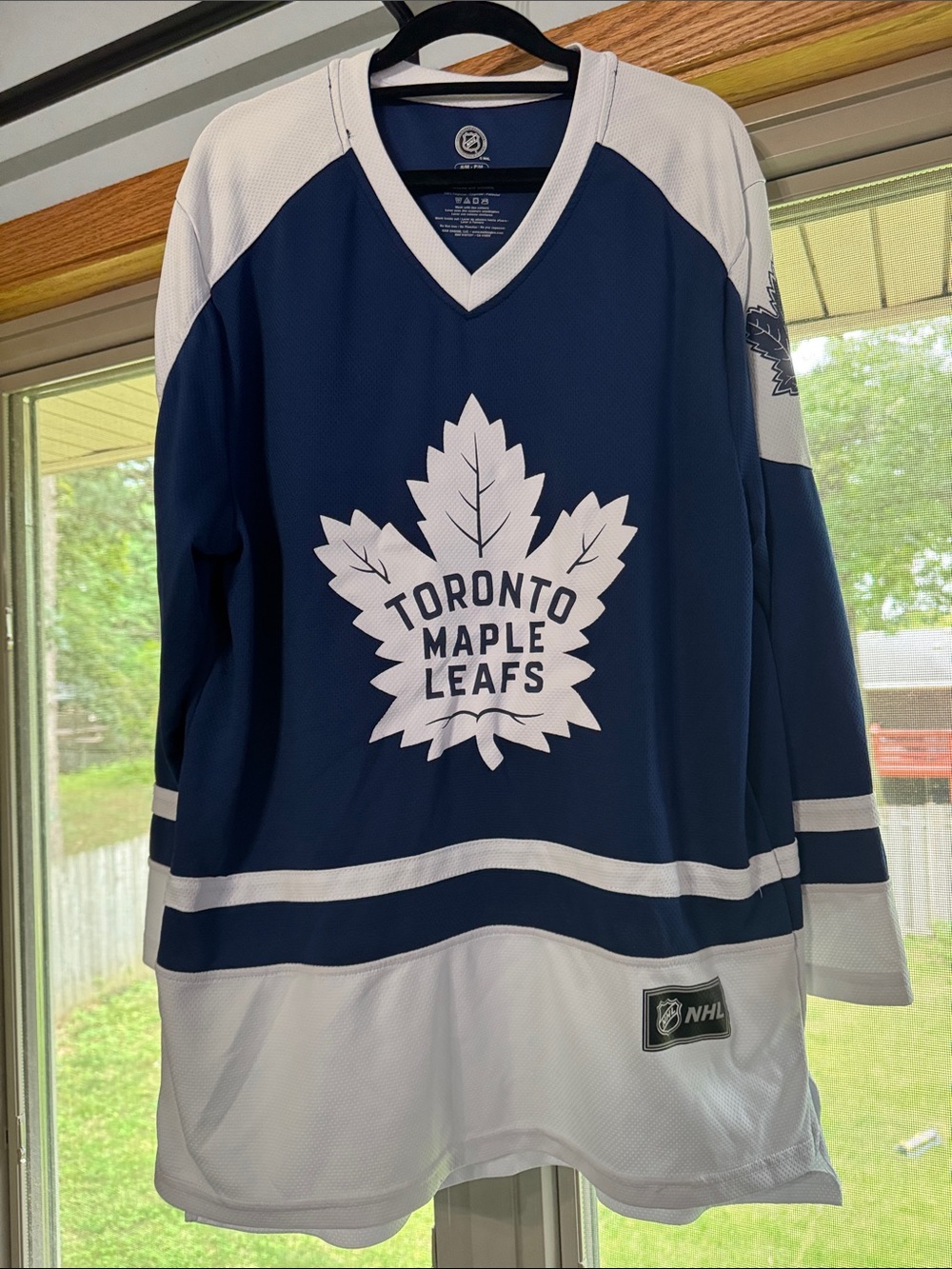 Toronto Maple Leafs jersey